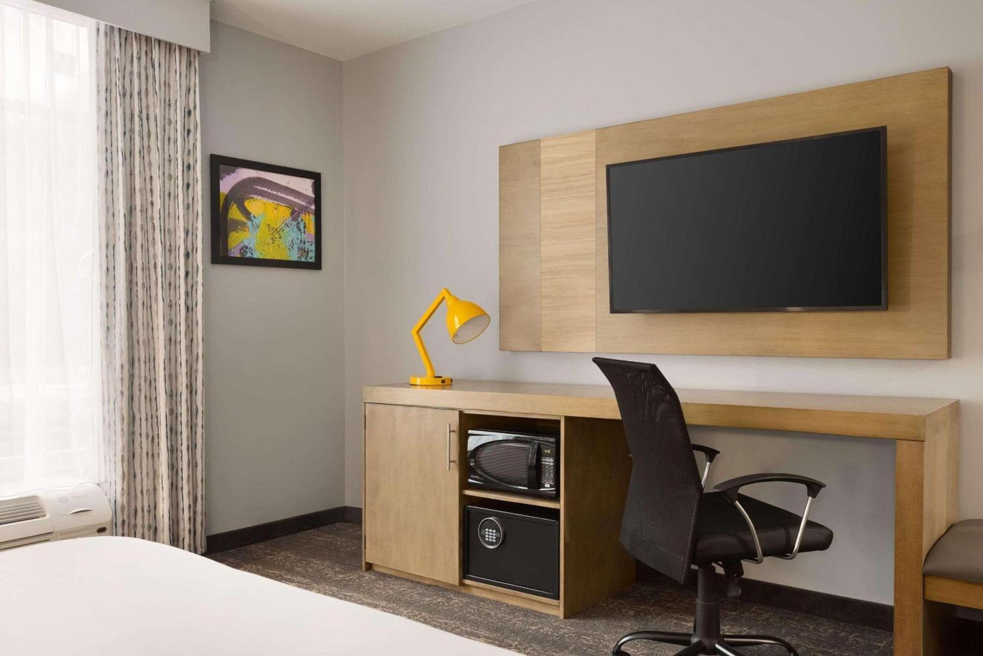Park Inn By Radisson Florence, Sc Exterior photo
